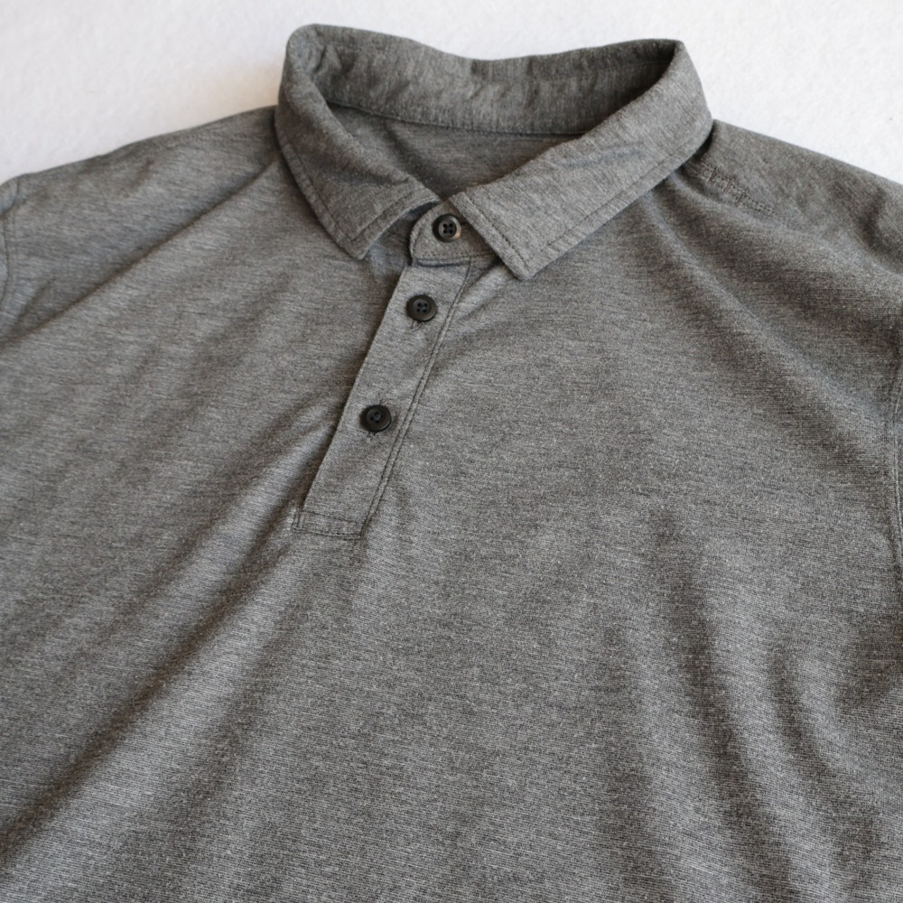 Lululemon Mens Short Sleeve Polo Shirt Heathered Grey Athletic Golf Top M READ